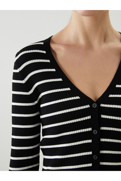 LC Waikiki Classic Black V-Neck Striped Women's Knitwear Cardigan