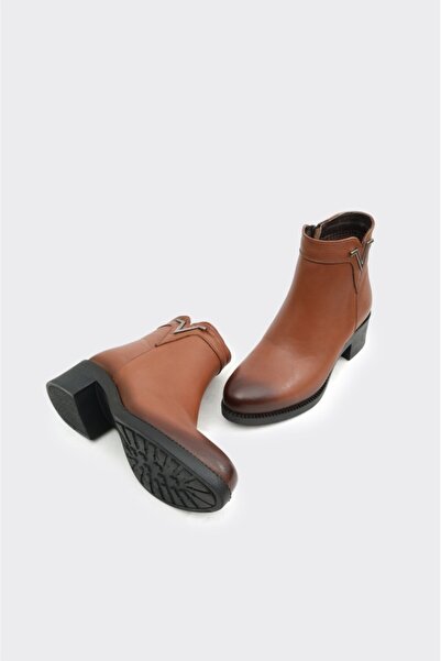 derinet Hakiki Deri Kısa Topuk Fermuarlı Kadın Bot