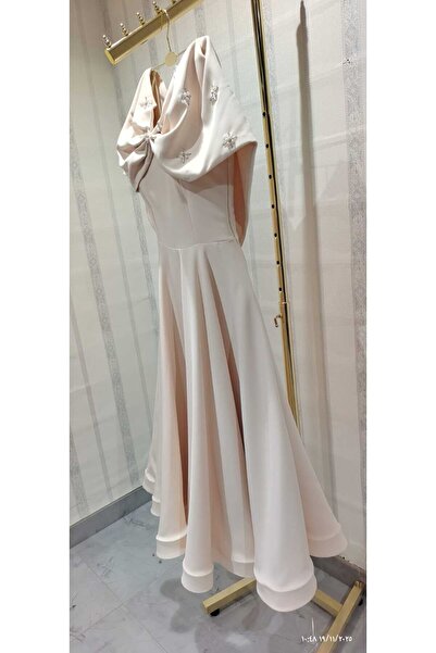 Ressian fashion Soft Barbie short dress with an embroidered bow at the chest