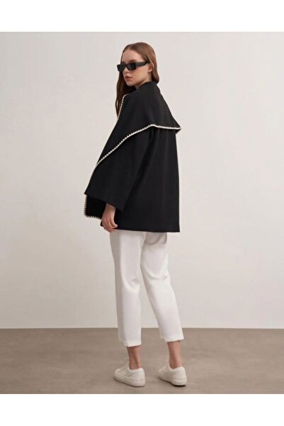 Thebomb Nergi̇s Cape Coat with Cape