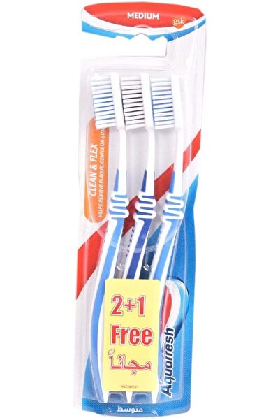 Aquafresh Clean & Flex Medium Toothbrush Triple pack (2+1), Assorted colors