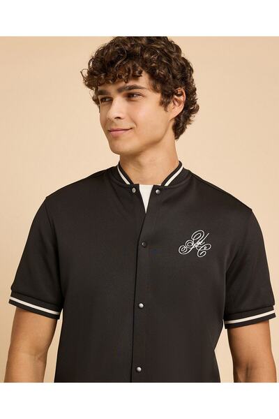 R&B Embroidery Detail Shirt With Stand Collar And Short Sleeves