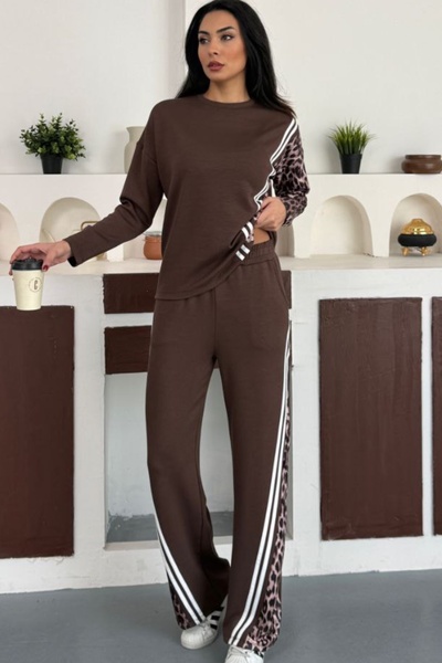 Ded COLLECTION Women's Cross Leopard Pattern and White Striped Detail Modal Sport Stylish Set