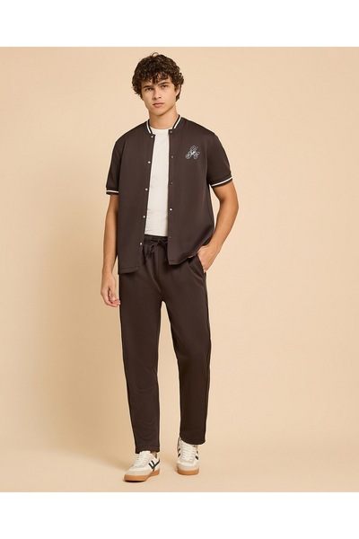 R&B Embroidery Detail Shirt With Stand Collar And Short Sleeves