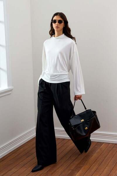 Ceylan Otantik White Jersey Blouse & Black Pleated Detail Palazzo Pants