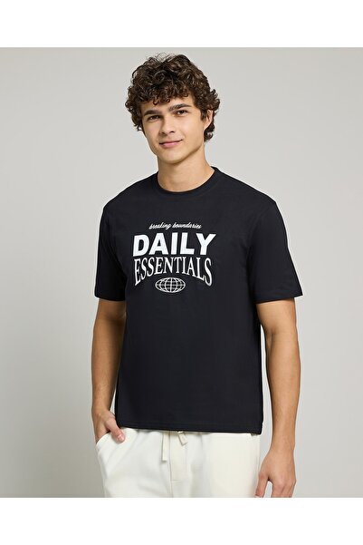 R&B Typography Print T-Shirt With Crew Neck And Short Sleeves