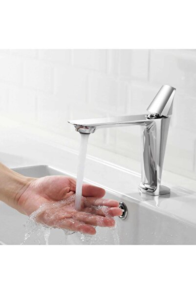 OEM AIan Short Chrome Silver Basin Faucet (87808S-C)