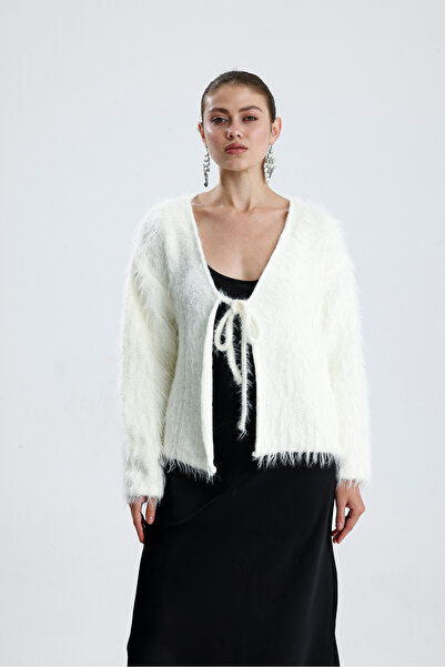 ubmbutik Feather Detailed Front Tie Knit Cardigan