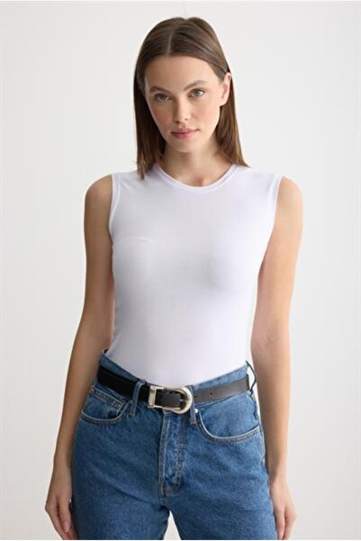 MODA MAÇKA PARK Body viskon penye bisiklet yaka sıfır kol badi içlik