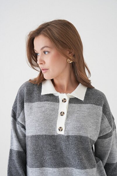 Noi Belis Oversized Color Block Half Placket Button Knitwear Sweater Aw25Kz0099