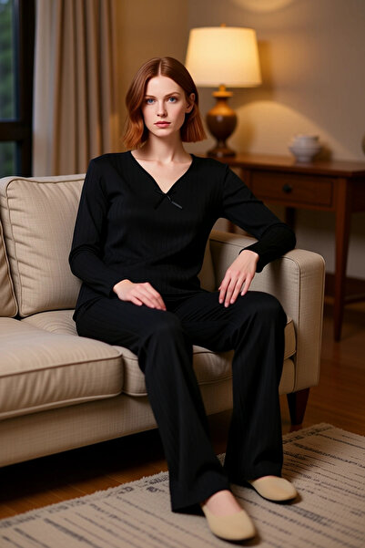 PayBuy Γυναικείο σετ πιτζάμες κοτλέ με πλεκτό λαιμόκοψη σε σχήμα V με λεπτομέ...