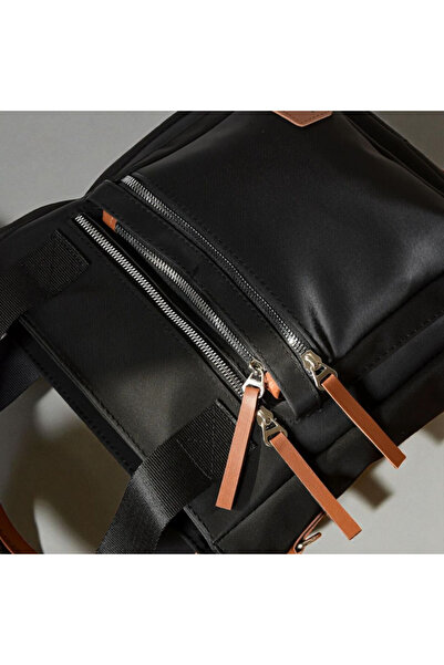 wikidayss Women's Multi-Compartment Shoulder Bag