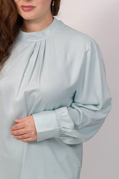 LINELLE Ladies Co-Ord Set – Soft Crepe Green Shirt with Full Sleeves and Pleated Detailing, Solid Pant