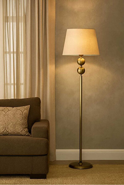 Vinner Eskitme Gold 2 Top Metal Lambader – Krem Şapkalı Modern Salon