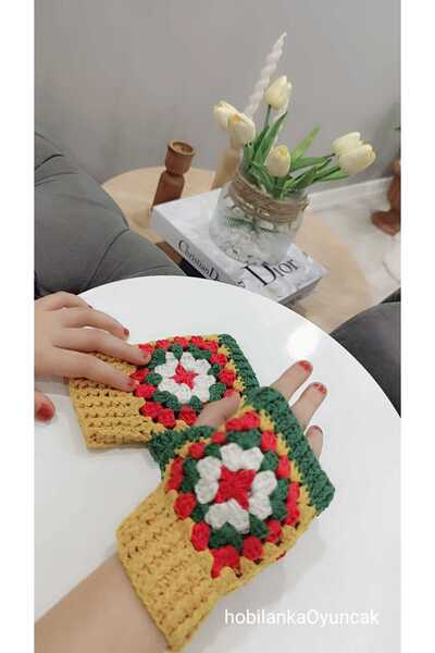 hobilanka Hand knitted gloves