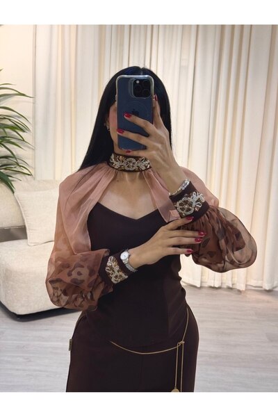 SELSAL Embroidered pants and blouse set