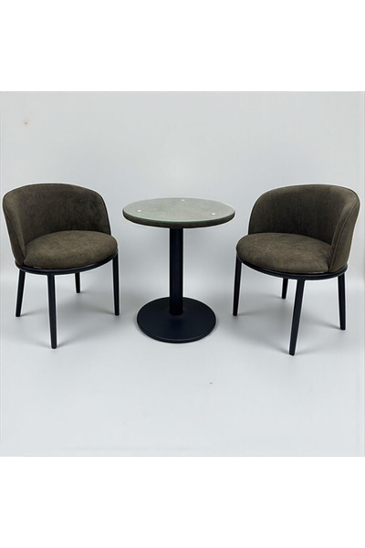 DEC5 A set of two chairs and a table with a luxurious and distinctive design.