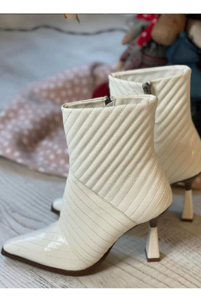 apelles Παπούτσια Kontes λουστρίνι με φερμουάρ στο πλάι με λεπτό τακούνι κοντές μπότες Ύψος τακουνιού 9,5 cm