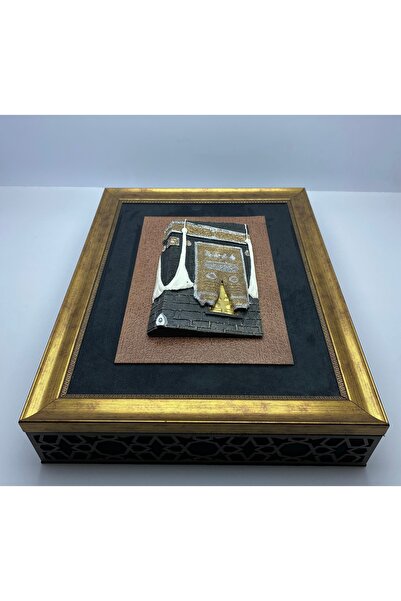 tarafluxury صندوق هدايا فاخر و لوحة بتصميم الكعبة المشرفة – إطار ذهبي ومخمل أسود