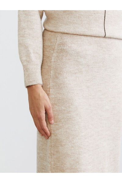 LC Waikiki Beige Elastic Waist Slit Knitwear Skirt