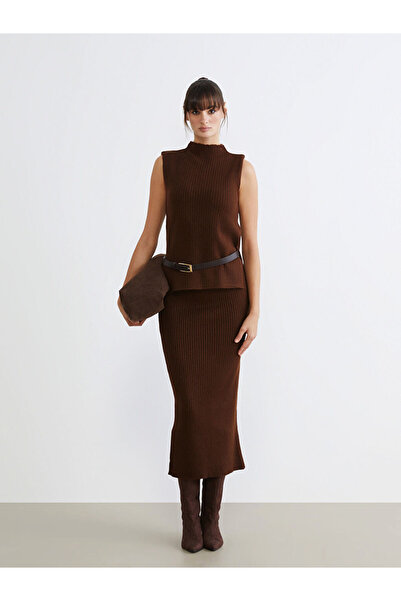 LC Waikiki Sparkling Choices from Shining Store Slim Fit Slit Skirt