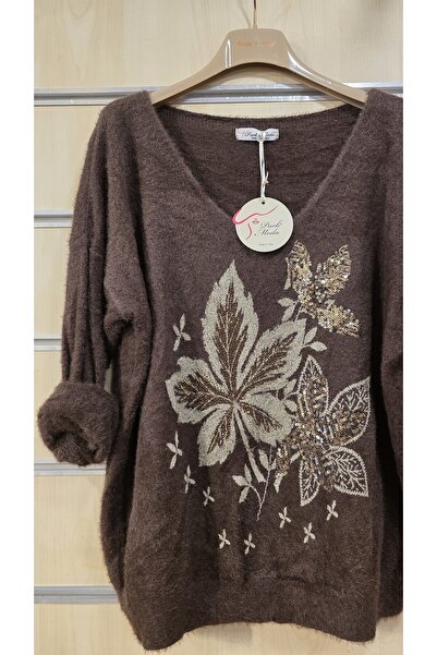 Park Moda Soft Wool Sweater with Stone Leaf Pattern