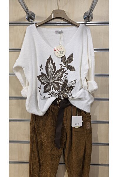 Park Moda Soft Wool Sweater with Stone Leaf Pattern