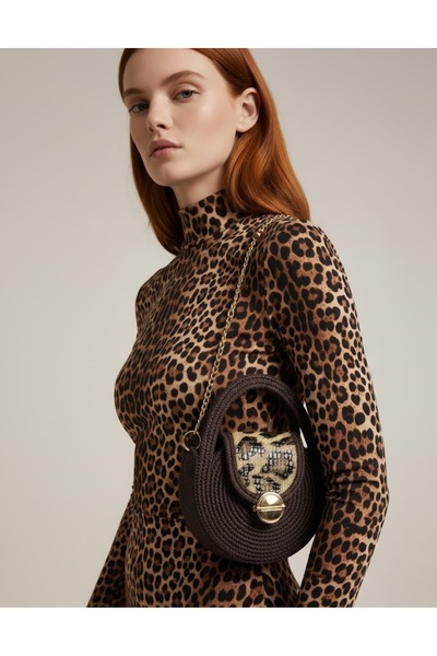 ALMERTİCARET Kadın Örgü Yuvarlak Mini Çanta – Leopar Detaylı Zincir Askılı Model