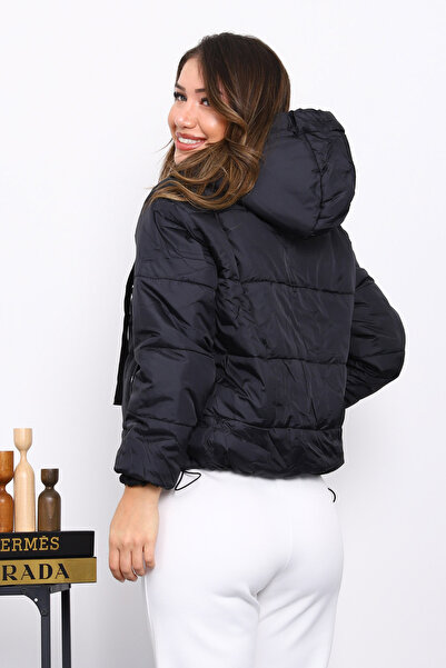 İmajButik Black Hooded Short Puffer Coat