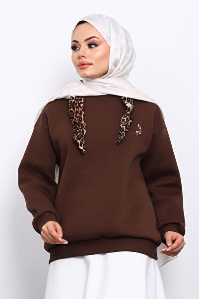 İmajButik Καφέ Φούτερ με Αξεσουάρ Κασκόλ Κεντημένο με Τρεις Κλωστές Κελάν