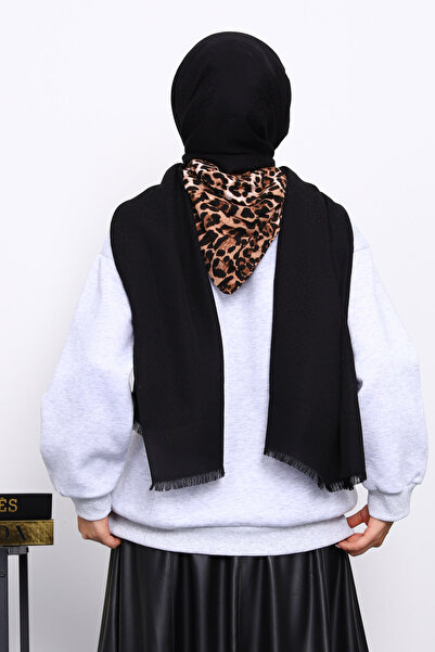 İmajButik Γκρι φούτερ με τρεις κλωστές με κέντημα Ceylan και αξεσουάρ με φουλάρι