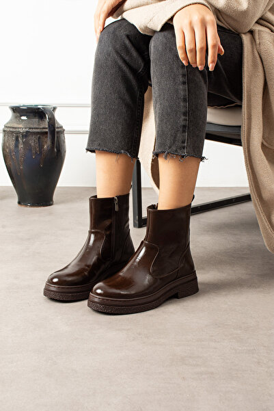 KOTAN Γυναικείες κοντές μπότες με φερμουάρ, λουστρίνι, καφέ, επίπεδη σόλα | Αντιολισθητικές χειμερινές μπότες καθημερινής χρήσης