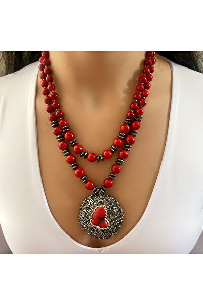 Takkı by Handan Mercan taşı tasarım kolye.