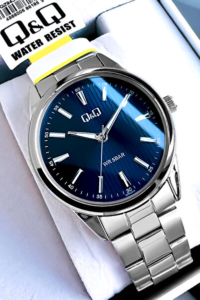 Q&Q Original Quartz Men's Wristwatch Silver Color Steel Band 5 Atm Water Resistant -Gift Bracelet Qqe2001C6