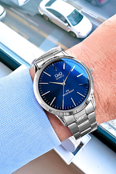 Q&Q Original Quartz Men's Wristwatch Silver Color Steel Band 3 Atm Water Resistant -Gift Bracelet Qqe2001C7
