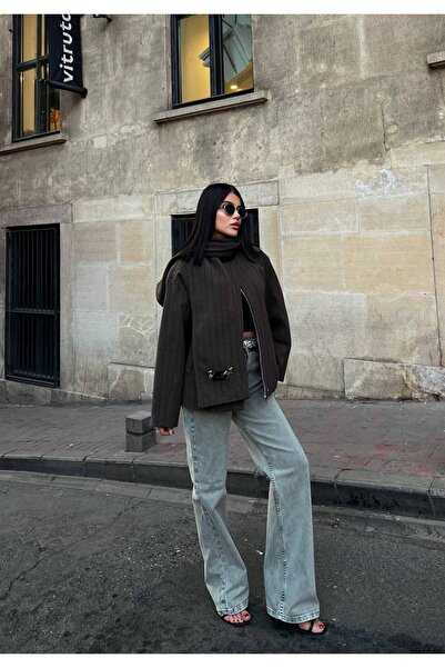 Bak'ap Premium Trend Κοντό παλτό με λεπτομέρεια με ριγέ κασκόλ με κορδόνια