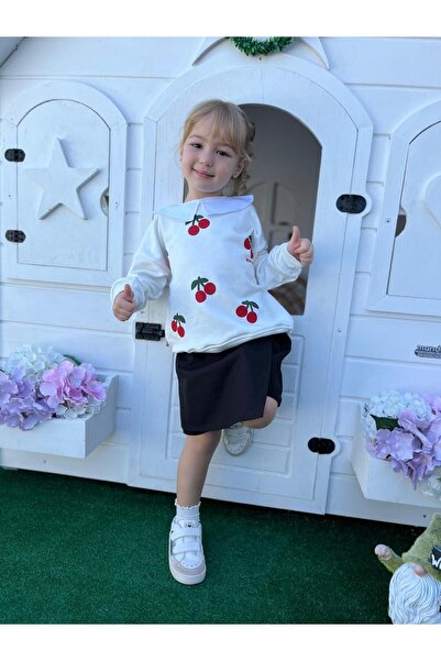 YİGİT BUTİK Σετ κοριτσίστικο με μοτίβο κερασιού, σορτς και μπλουζάκι
