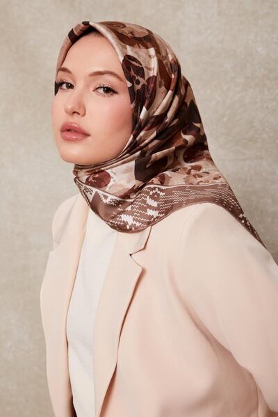 Levidor Μεταξωτό μαντήλι με σχέδιο καφέ γάλακτος-0918