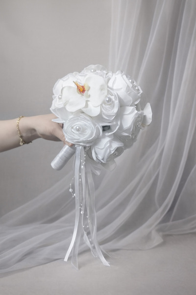 Bioren İncili Manolyalı Beyazgül Gelin Çiçeği