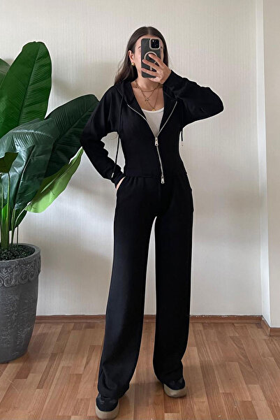 Nazline Women's Sweatshirt Sweatpants 2-Piece Top and Bottom Set