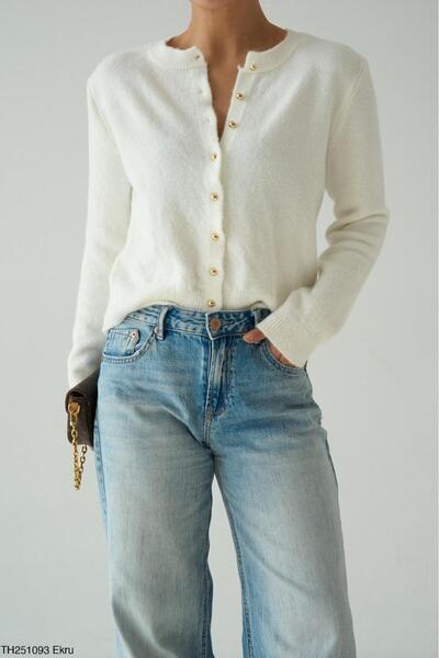 CADDELAMODA Women's Buttoned Soft Cardigan