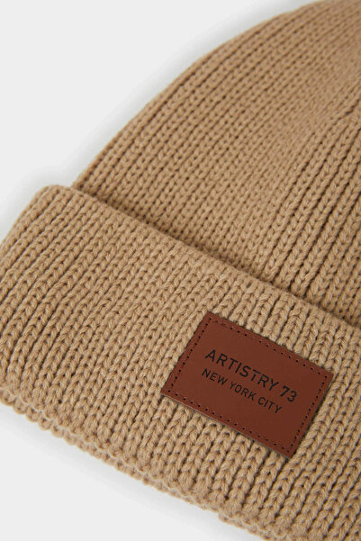 DeFacto C7149AXBG570 Μπεζ ανδρικό υφαντό μπερέ με ετικέτα