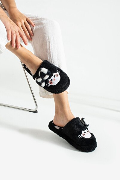 Legend Aksesuar Plush House Slippers Soft Soled Winter Comfortable Slippers with Bow Tie and Character Figures