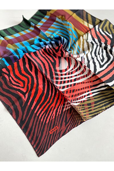 Aker وشاح حريري بنمط الحمار الوحشي باللون الأسود والأحمر 30657