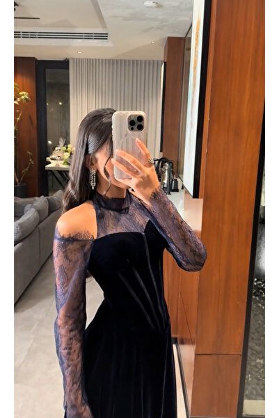 LANMAS فستان "سيرينيتي" المخملي: أناقة العصر الفيكتوري بلمسة عصرية