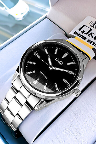 Q&Q Original Quartz Men Wristwatch Silver Color Steel Band 5 Atm Water Resistant Gift Bracelet Qqe2001C11
