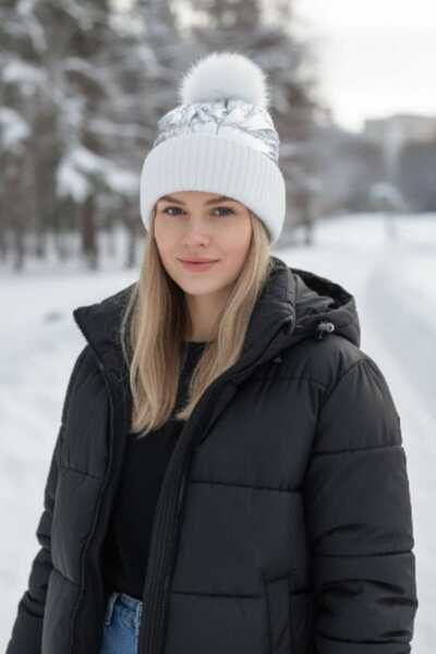Aware Time Women's Fleece-Lined Beanie