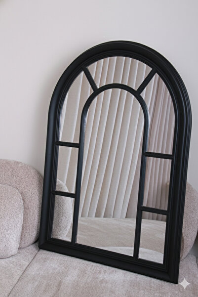 Generic Elegant mirror with a luxurious frame, 100 x 70 cm