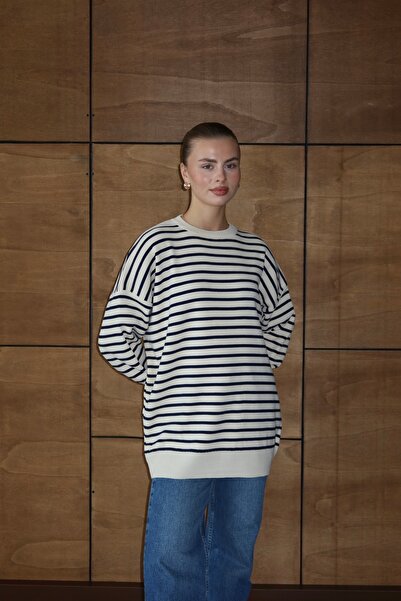 ilmek 25034 Women's Oversized Striped Balloon Sleeve Long Sweater Navy Blue