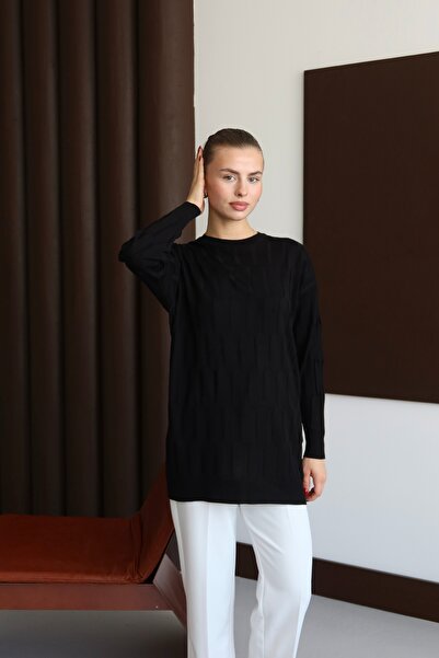 ilmek 25001 Дамски пуловер с жакардов мотив „кибритени клечки“ в черно